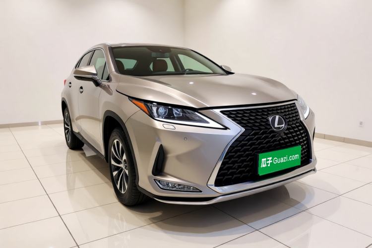 Used Lexus RX 2020 Revised Version 300 Two-Wheel Drive Elite Edition Front Right 45 Deg