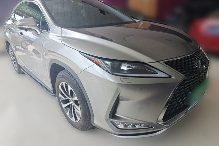 Used Lexus RX 2020 Revised Version 300 Two-Wheel Drive Comfort Edition Front Right 45 Deg