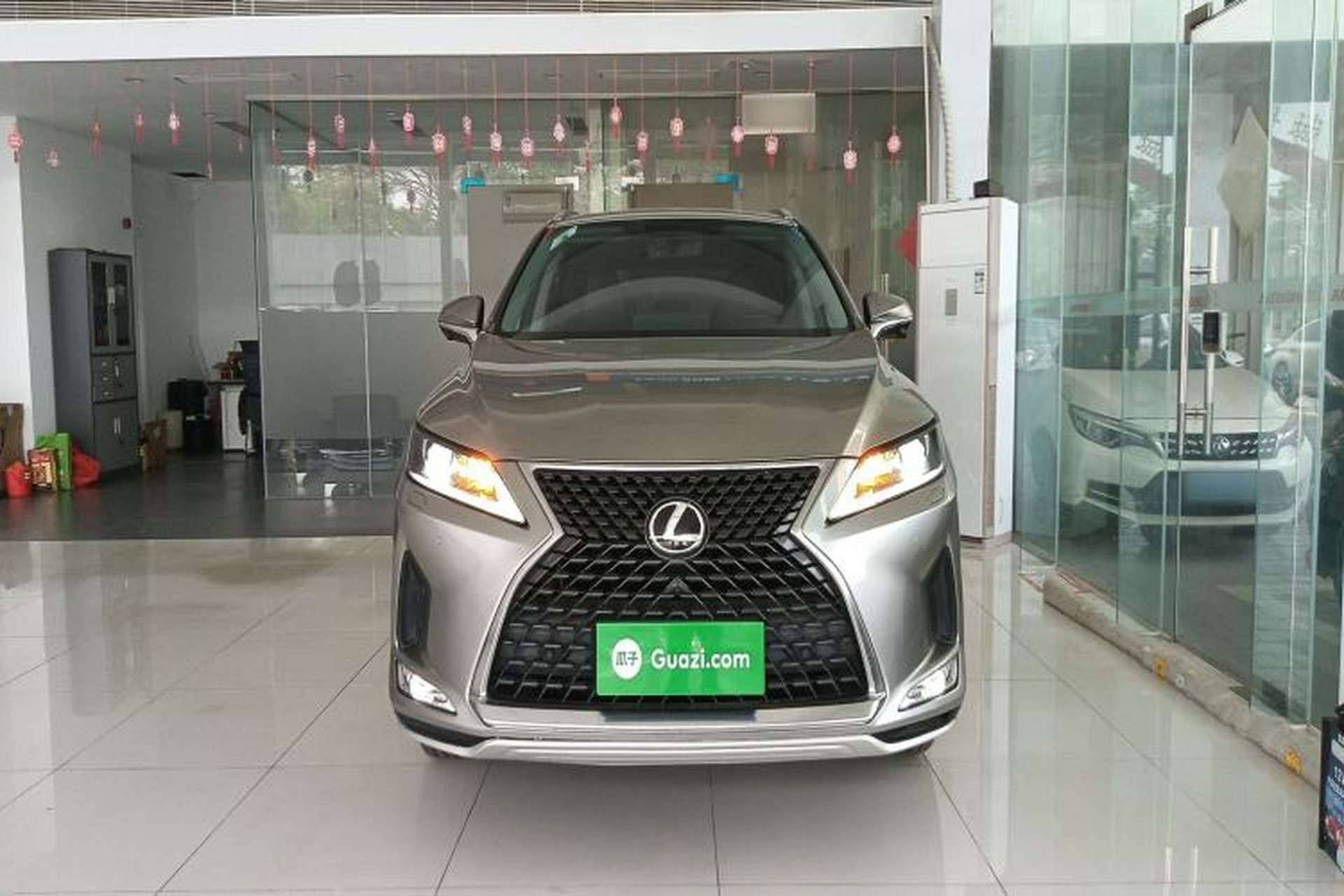 Used Lexus RX 2020 Revised Version 300 Two-Wheel Drive Elite Edition Front