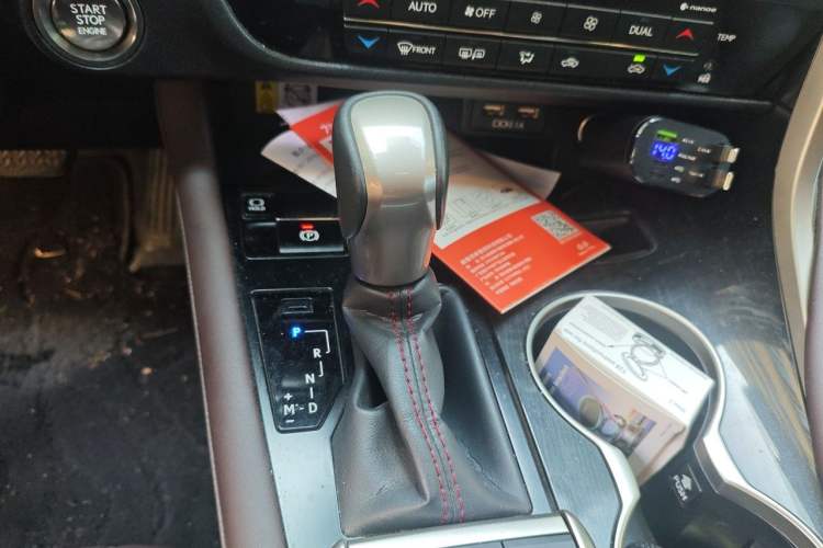 Used Lexus RX 2020 Facelifted 300 4x4 Elegant Edition Gear Lever