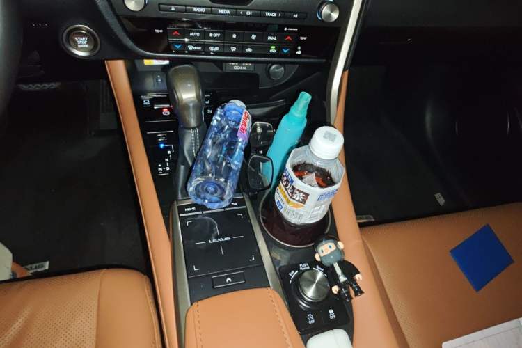 Used Lexus RX 2020 Facelifted 300 4x4 Elegant Edition Gear Lever