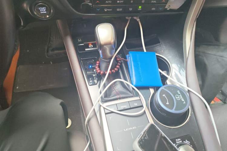 Used Lexus RX 2020 Facelifted 300 4x4 Elegant Edition Gear Lever