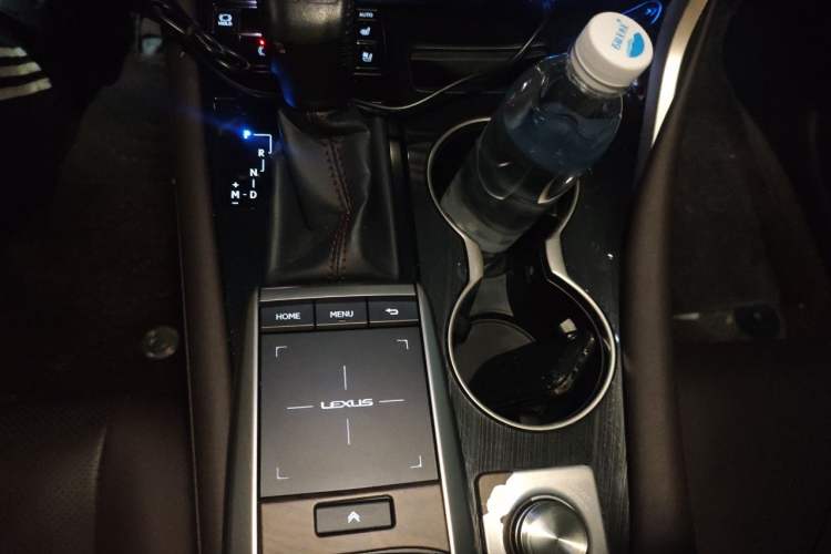Used Lexus RX 2020 Facelifted 300 4x4 Elegant Edition Gear Lever