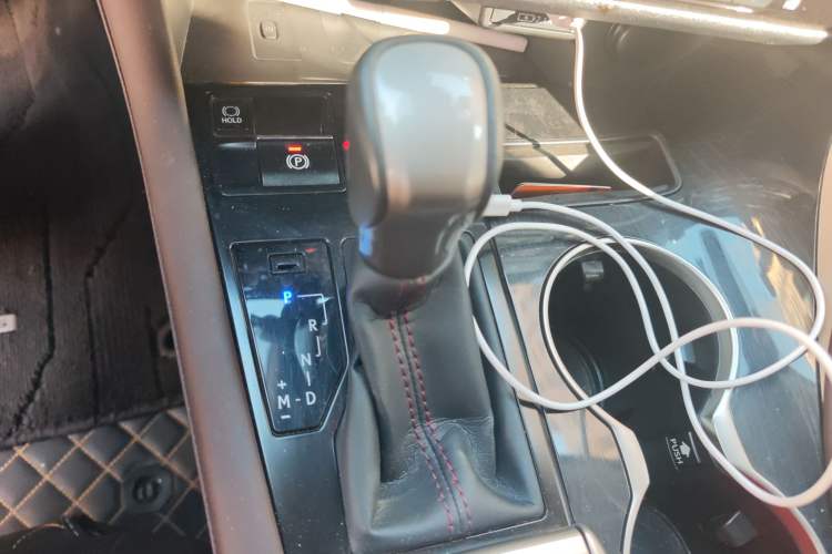 Used Lexus RX 2020 Facelifted 300 4x4 Elegant Edition Gear Lever