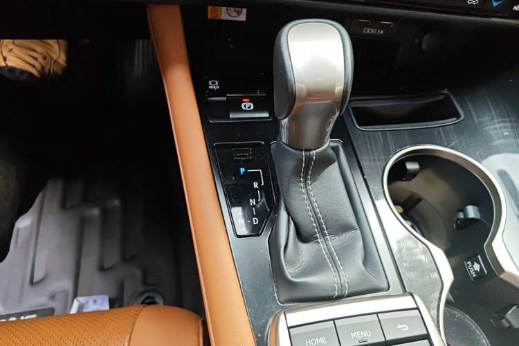 Used Lexus RX 2020 300 4x4 Luxury Edition China V Standard Gear Lever