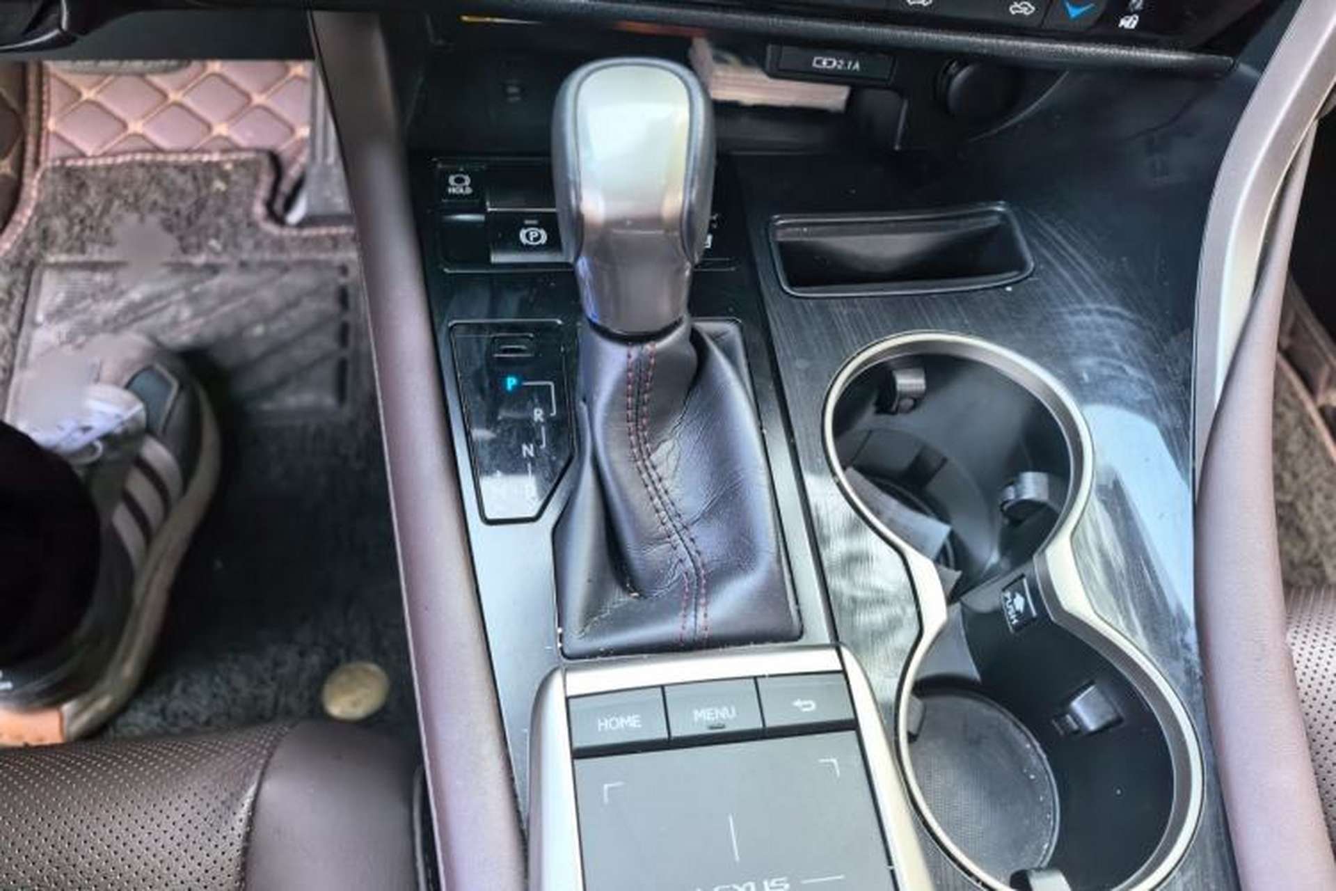 Used Lexus RX 2020 Facelifted 300 4x4 Elegant Edition Gear Lever