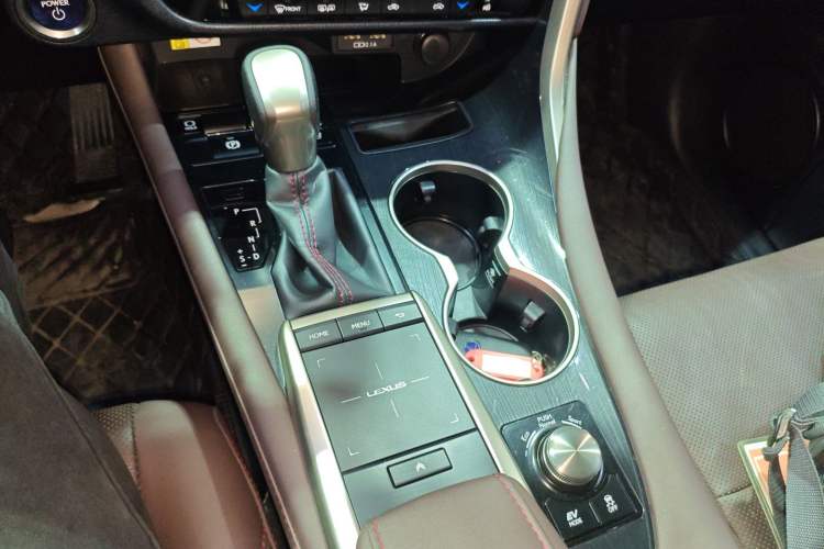Used Lexus RX 2020 450hL Four-Wheel Drive Elegant 7-Seater China VI Standard Gear Lever