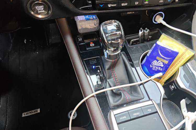 Used Lexus RX 2020 Facelifted 300 4x4 Elegant Edition Gear Lever