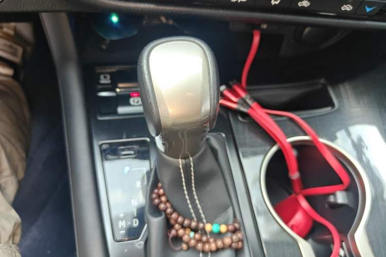 Used Lexus RX 2020 300 Two-Wheel Drive Elite Edition China VI Standard Gear Lever