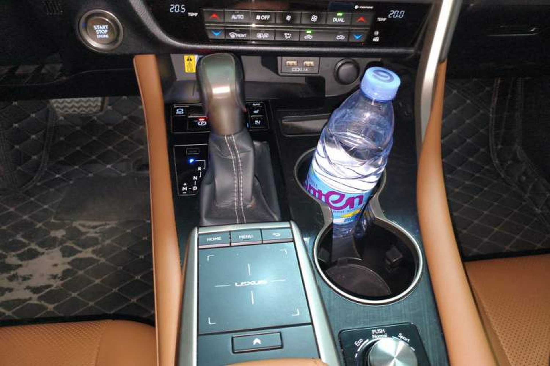 Used Lexus RX 2020 Facelifted 300 4x4 Elegant Edition Gear Lever