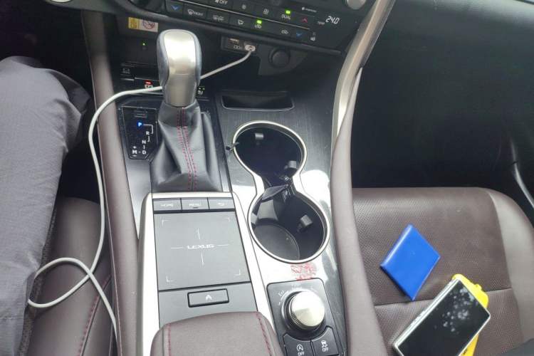 Used Lexus RX 2020 Revised Version 300 Two-Wheel Drive Comfort Edition Gear Lever