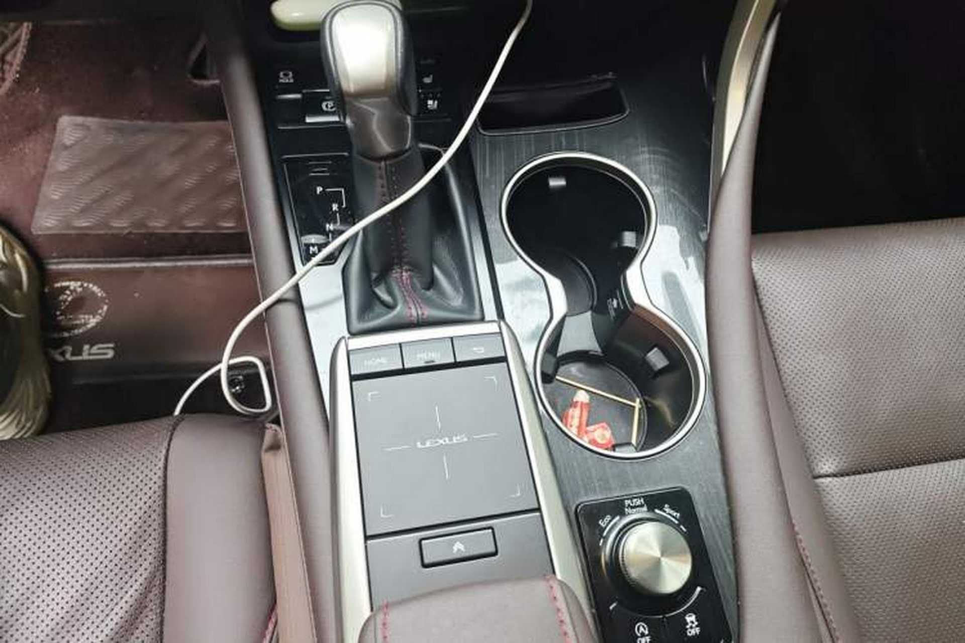 Used Lexus RX 2020 300 Two-Wheel Drive Comfort Edition China VI Standard Gear Lever