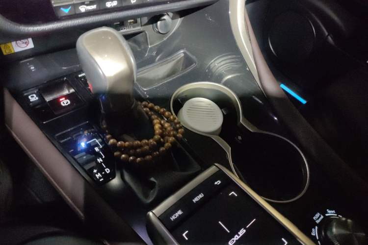 Used Lexus RX 2020 Facelifted 300 4x4 Elegant Edition Gear Lever
