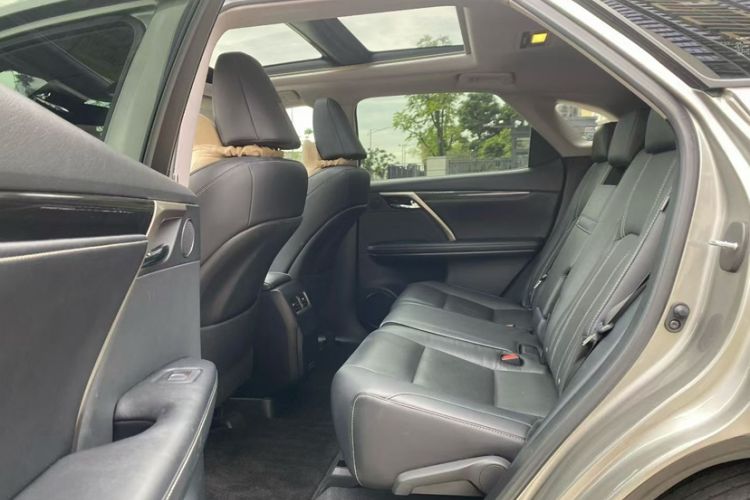 Used Lexus RX 2020 300 4x4 Elegant Edition China VI Interior 2