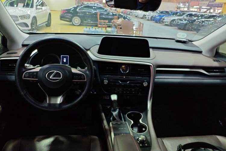 Used Lexus RX 2020 450hL Four-Wheel Drive Elegant 7-Seater China VI Standard Interior 2