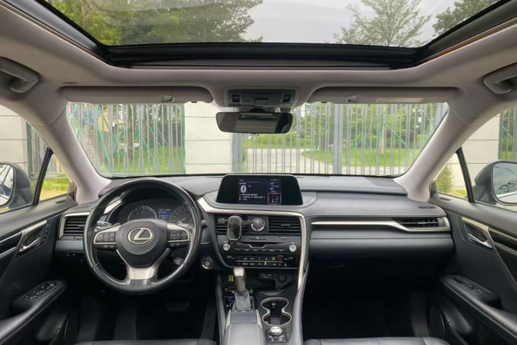 Used Lexus RX 2020 300 4x4 Elegant Edition China VI Interior 4
