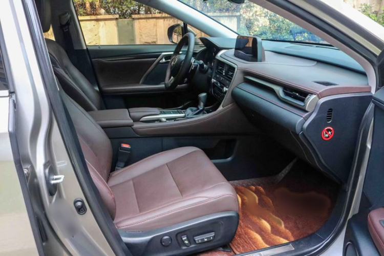 Used Lexus RX 2020 Revised Version 450h Four-Wheel Drive Elegant Edition Interior 4
