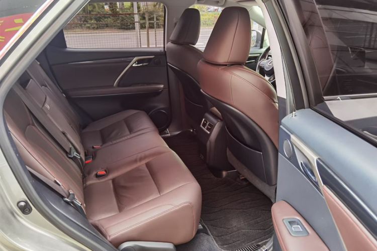Used Lexus RX 2020 Facelifted 300 4x4 Elegant Edition Interior 5