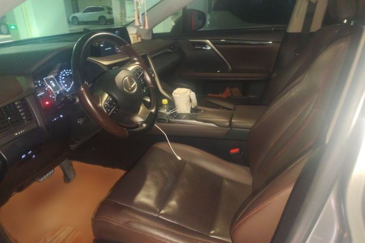 Used Lexus RX 2020 300 4x4 Elegant Edition China VI Left Front Seat