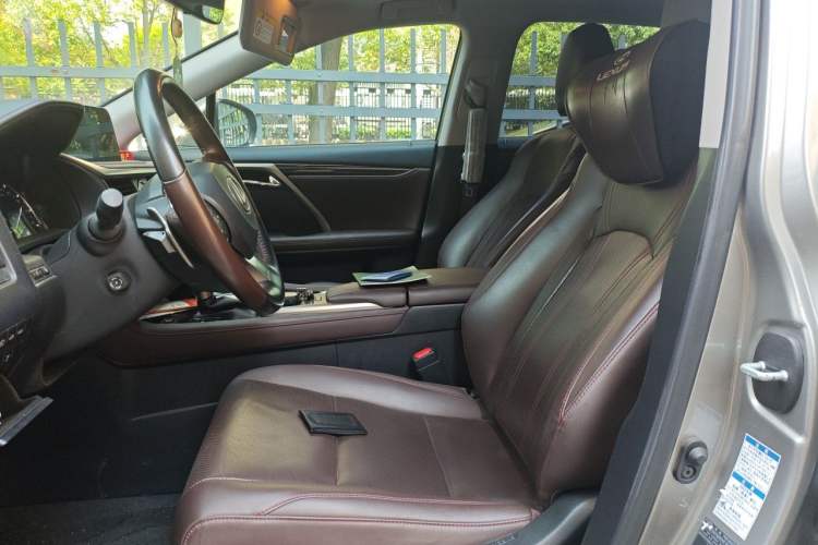 Used Lexus RX 2020 Facelifted 300 4x4 Elegant Edition Left Front Seat