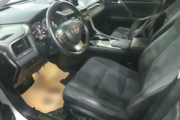 Used Lexus RX 2020 Revised Version 300 Two-Wheel Drive Elite Edition Left Front Seat