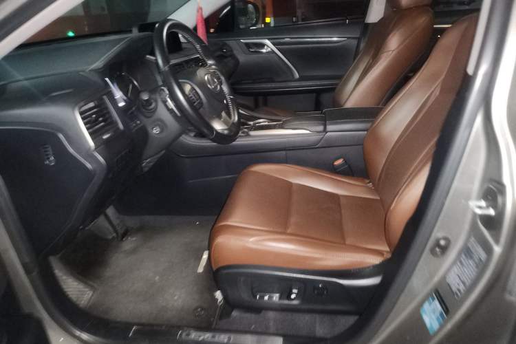 Used Lexus RX 2020 300 Two-Wheel Drive Elite Edition China VI Standard Left Front Seat