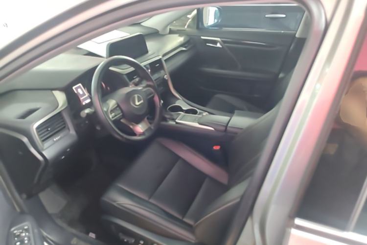 Used Lexus RX 2020 Revised Version 300 Two-Wheel Drive Elite Edition Left Front Seat