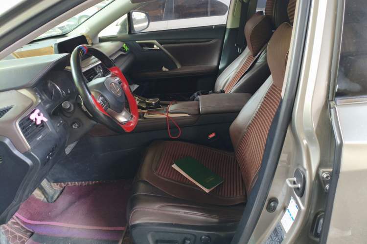 Used Lexus RX 2020 300 4x4 Elegant Edition China VI Left Front Seat