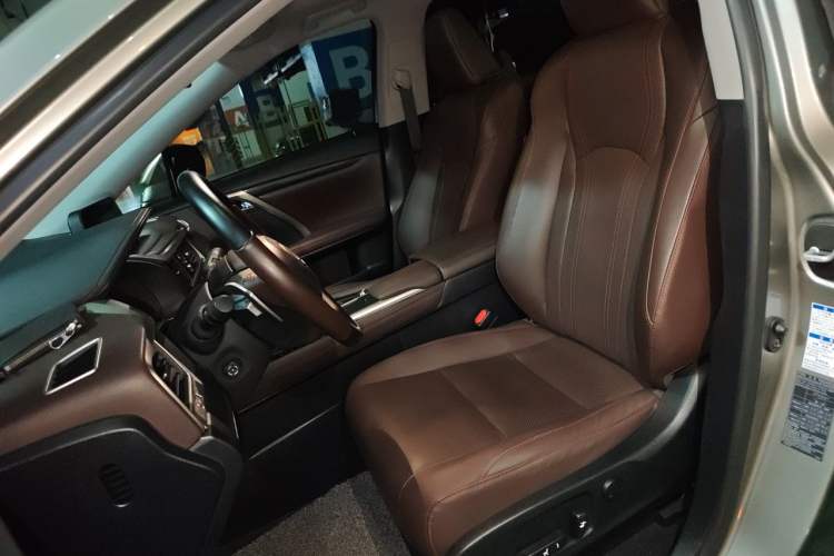 Used Lexus RX 2020 Facelifted 300 4x4 Elegant Edition Left Front Seat