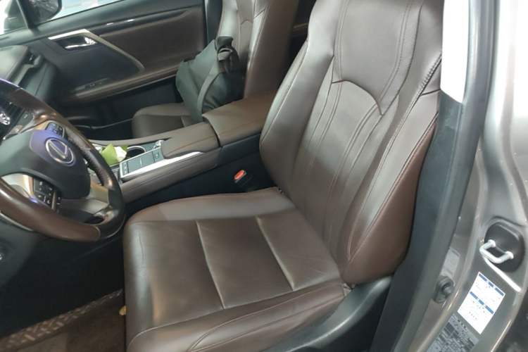 Used Lexus RX 2020 450h Four-Wheel Drive Elegant Edition China VI Standard Left Front Seat