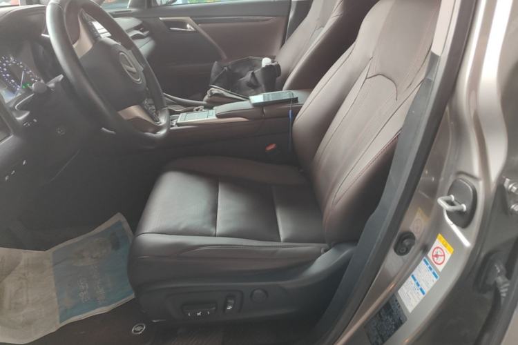 Used Lexus RX 2020 450h Four-Wheel Drive Elegant Edition China VI Standard Left Front Seat