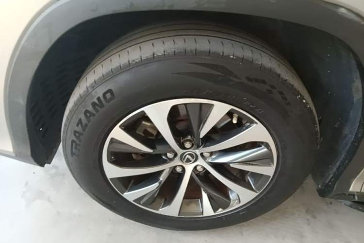 Used Lexus RX 2020 Revised Version 300 Two-Wheel Drive Elite Edition Left Front Wheel Hub