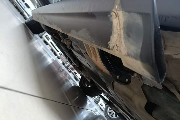 Used Lexus RX 2020 300 4x4 Elegant Edition China VI Left Side Sill