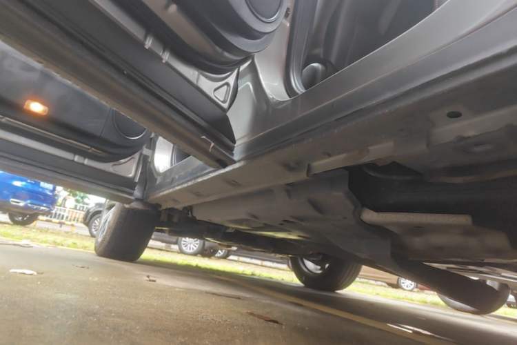 Used Lexus RX 2020 Facelifted 300 4x4 Elegant Edition Left Side Sill