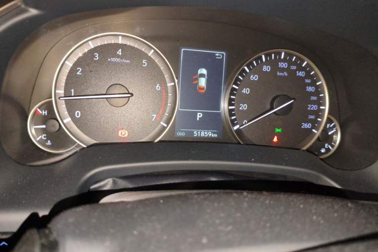 Used Lexus RX 2020 300 4x4 Elegant Edition China VI Odometer Close Up