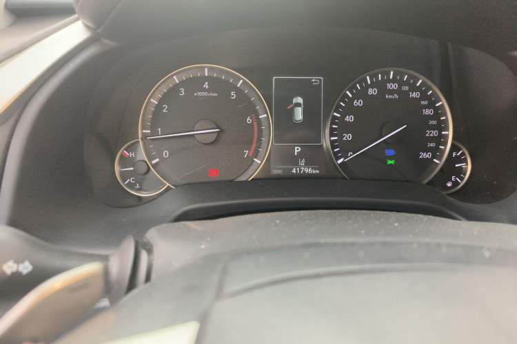 Used Lexus RX 2020 300 4x4 Elegant Edition China VI Odometer Close Up