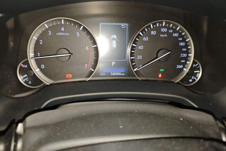 Used Lexus RX 2020 300 4x4 Elegant Edition China VI Odometer Close Up