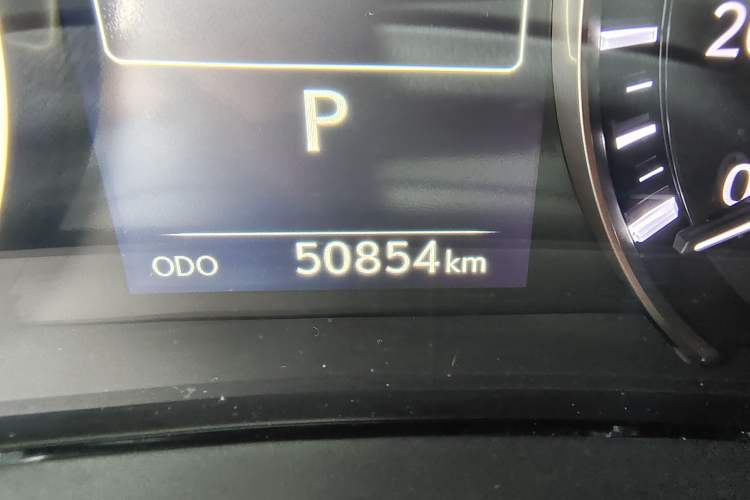 Used Lexus RX 2020 Facelifted 300 4x4 Elegant Edition Odometer Close Up