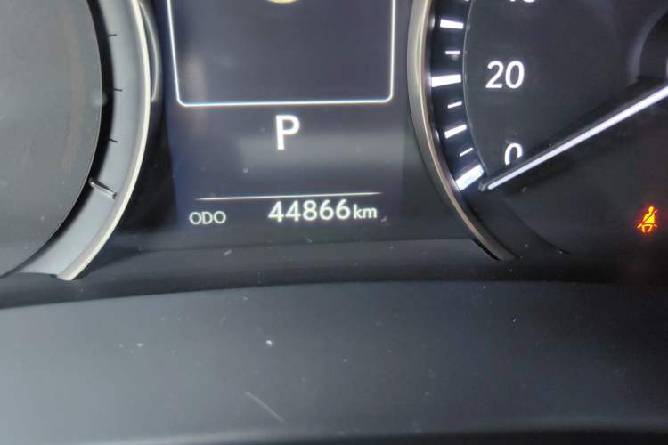 Used Lexus RX 2020 Revised Version 450h Four-Wheel Drive Elegant Edition Odometer Close Up
