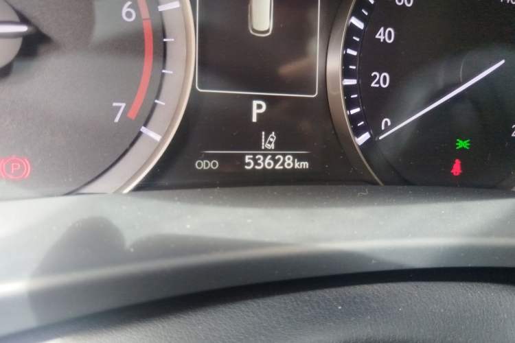Used Lexus RX 2020 Facelifted 300 4x4 Elegant Edition Odometer Close Up