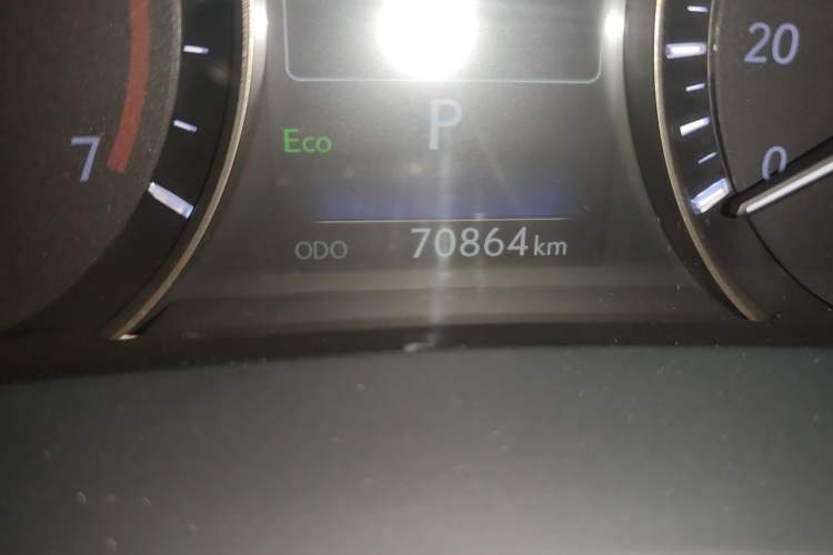 Used Lexus RX 2020 Facelifted 300 4x4 Elegant Edition Odometer Close Up
