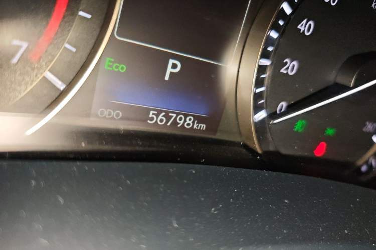 Used Lexus RX 2020 Facelifted 300 4x4 Elegant Edition Odometer Close Up