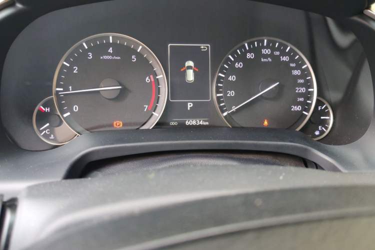 Used Lexus RX 2020 Facelifted 300 4x4 Elegant Edition Odometer Close Up
