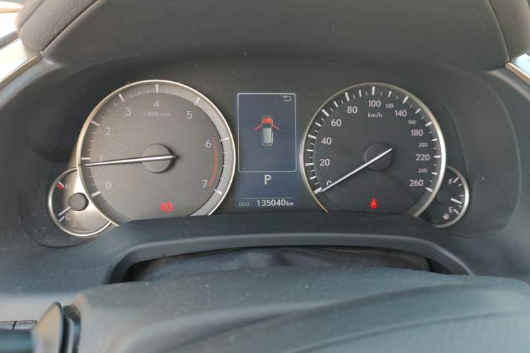 Used Lexus RX 2020 300 4x4 Elegant Edition China VI Odometer Close Up