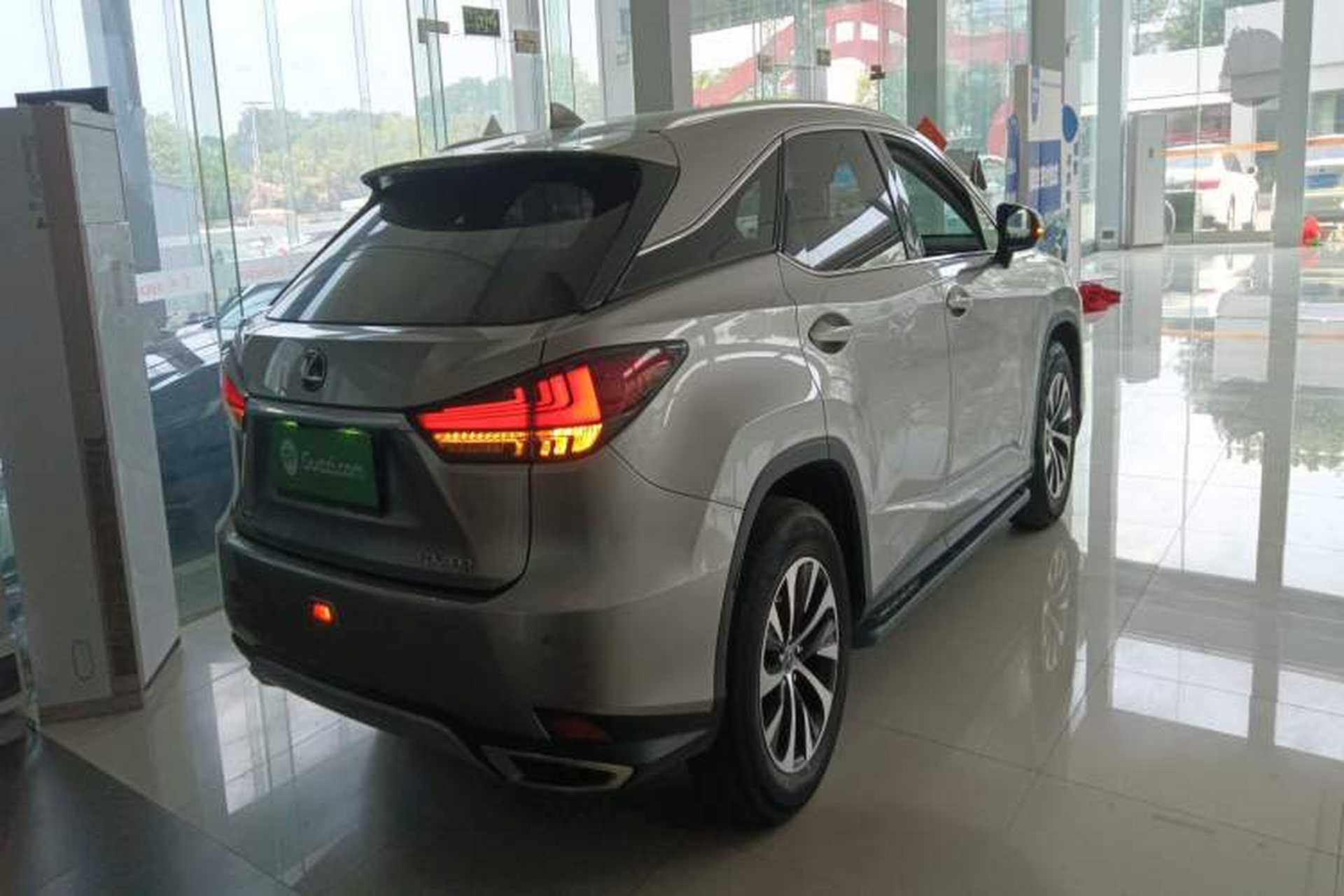 Used Lexus RX 2020 Revised Version 300 Two-Wheel Drive Elite Edition Rear Right 45 Deg