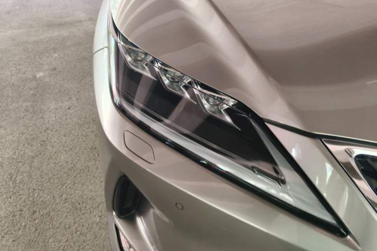 Used Lexus RX 2020 Facelifted 300 4x4 Elegant Edition Right Front Headlight