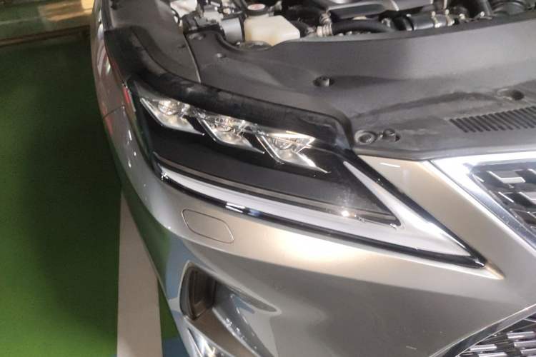 Used Lexus RX 2020 300 4x4 Elegant Edition China VI Right Front Headlight