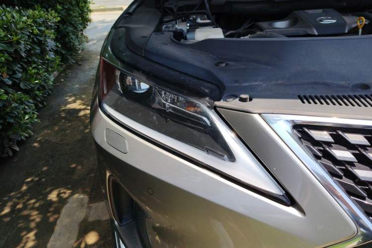 Used Lexus RX 2020 Revised Version 300 Two-Wheel Drive Elite Edition Right Front Headlight