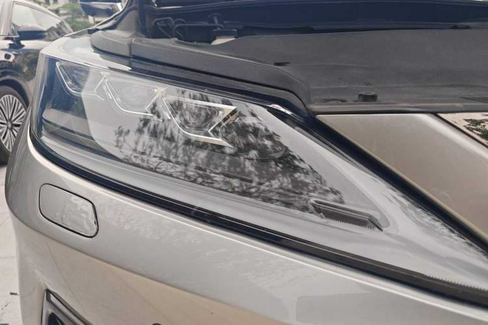 Used Lexus RX 2020 300 4x4 F SPORT China VI Right Front Headlight