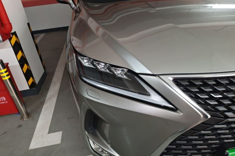 Used Lexus RX 2020 300 4x4 Elegant Edition China VI Right Front Headlight